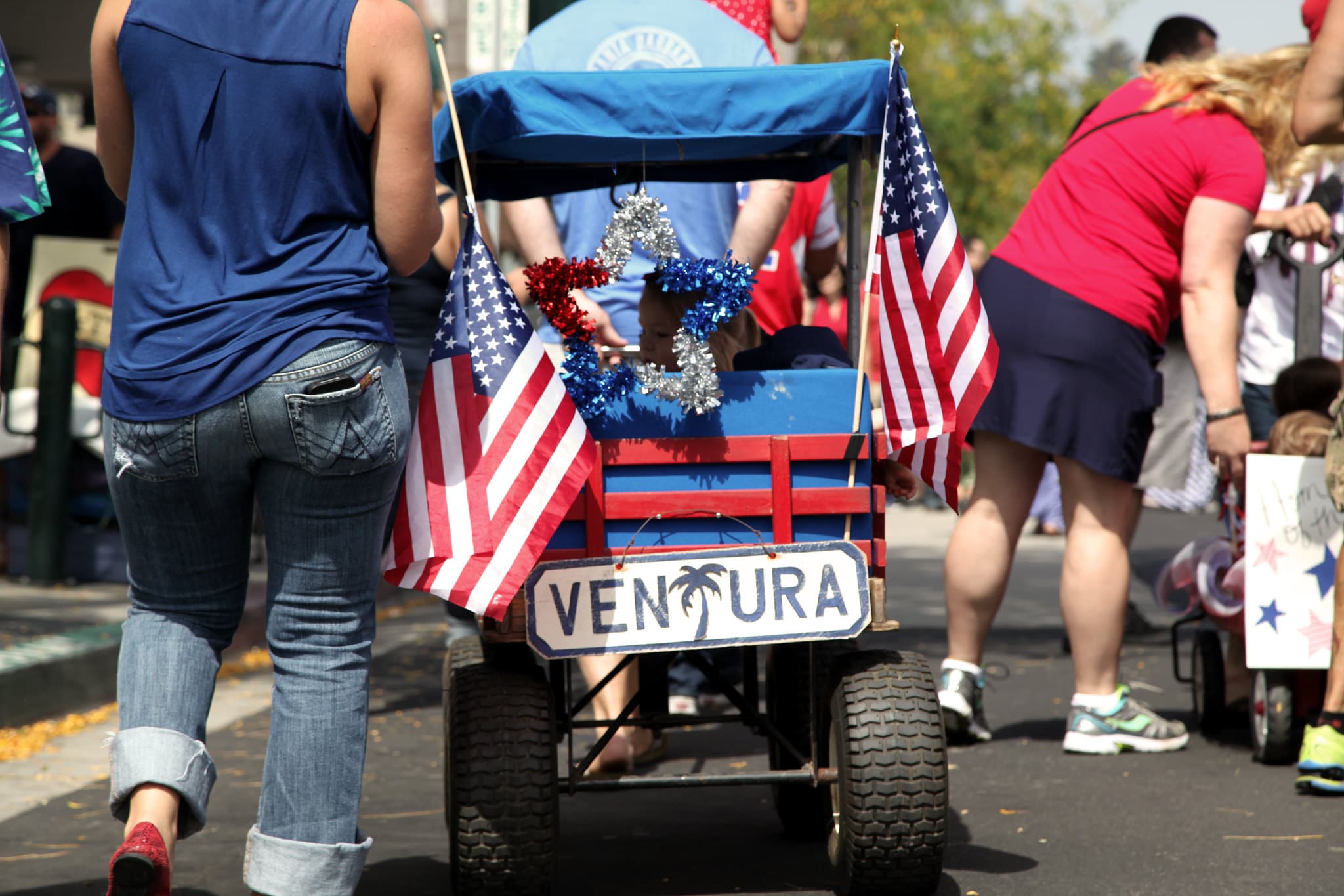 What to do in Ventura During the Fourth of July Weekend pushem pullem fourth of july parade