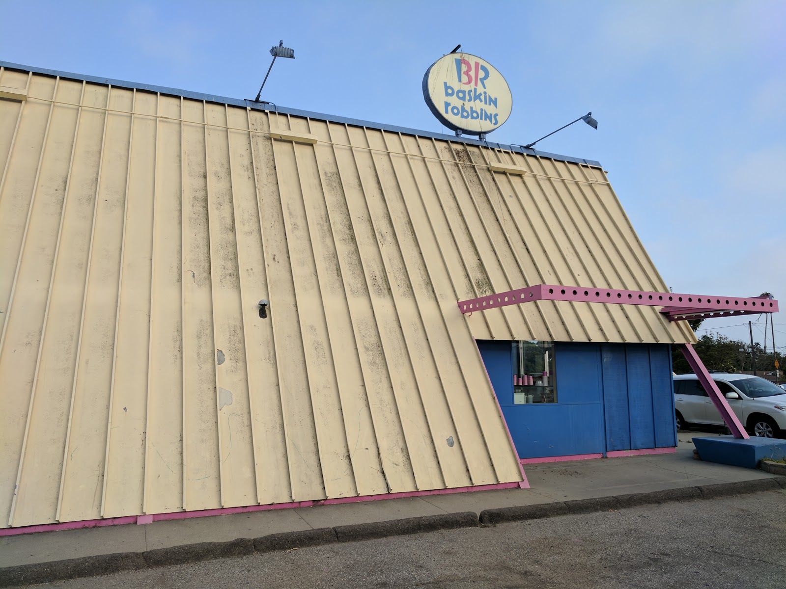 Baskin Robbins in Ventura CA