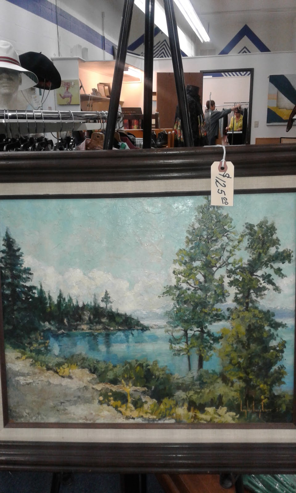 Bargain Box Thrift Store in Ventura CA