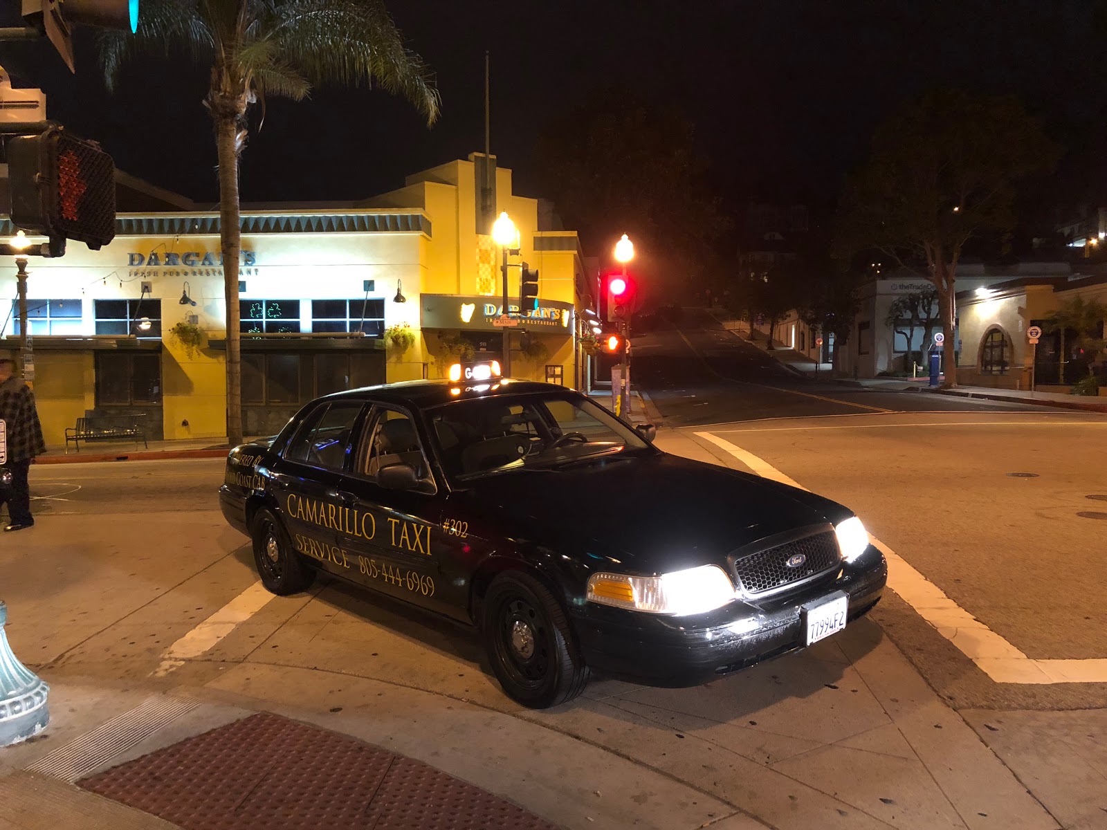 Shock change at Gold Coast Airport sparks backlash from 13Cabs, Black & White cabs The Courier