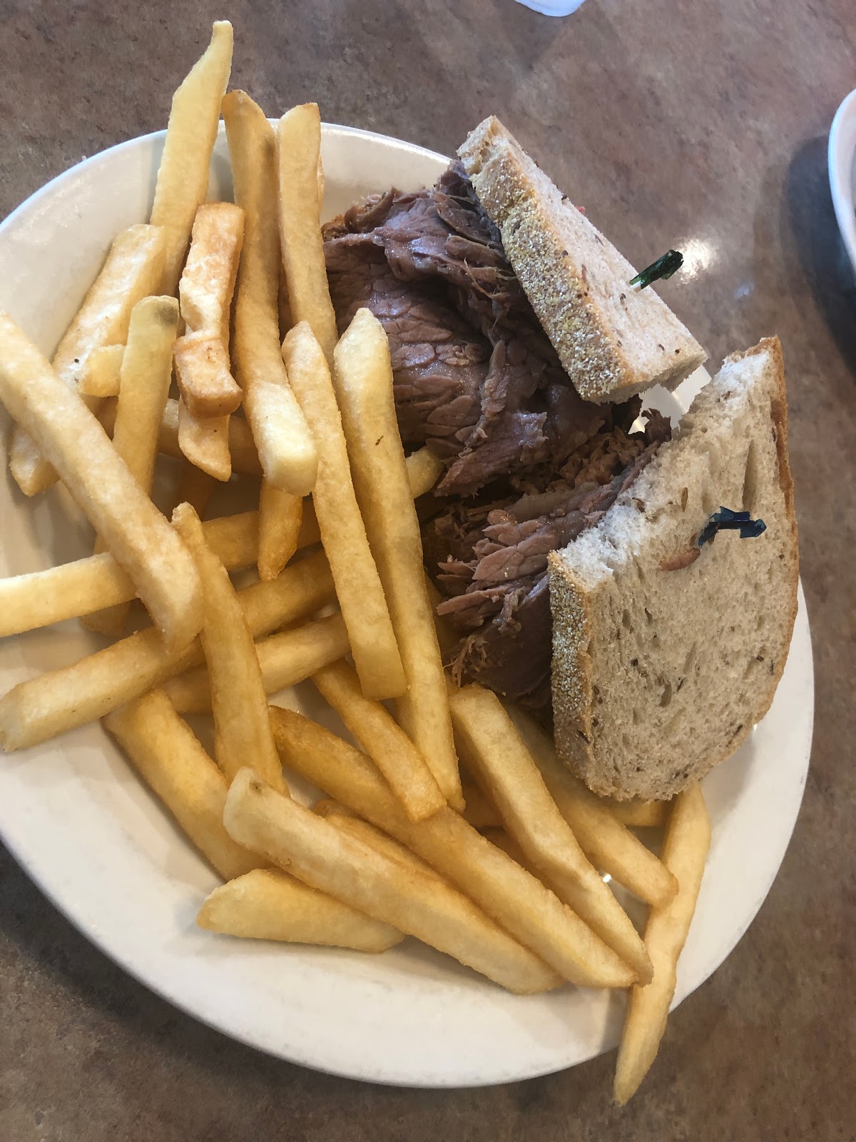 Danny's Deli & Grill in Ventura CA