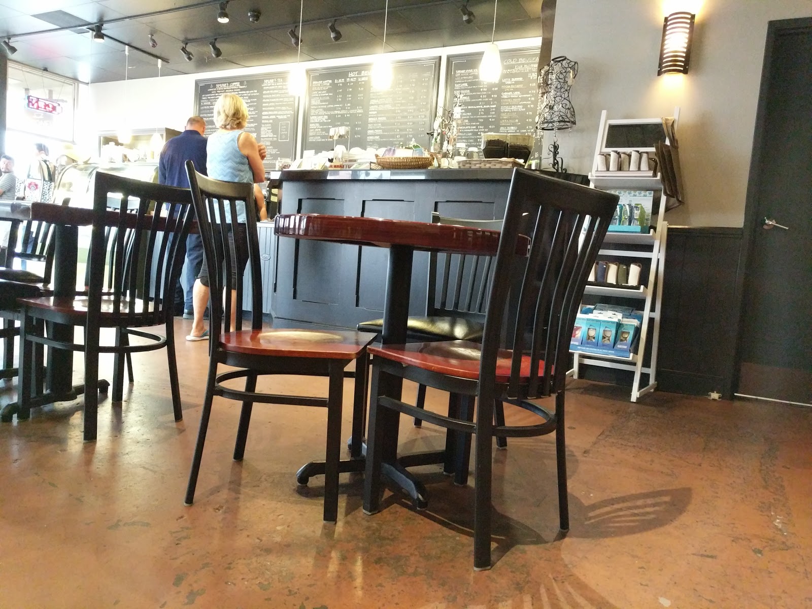 Simones Coffee & Tea in Ventura CA