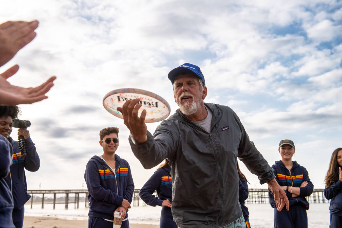 Chipper Bro Bell frisbee demo