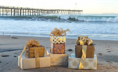 The Ventura Visitor Center Has Unique Holiday Gifts — and Head-Turning Holiday Discounts