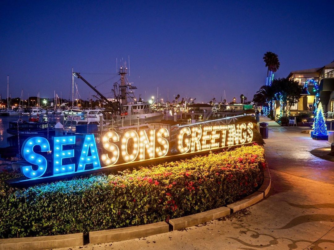 Find Comfort & Joy At Outdoor Ventura Harbor Village This Holiday Season