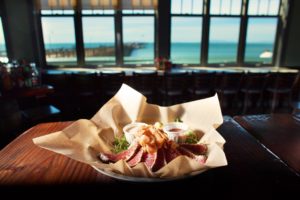 beach house fish ventura pier