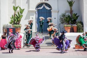 bell arts factory ventura folklorico dancers