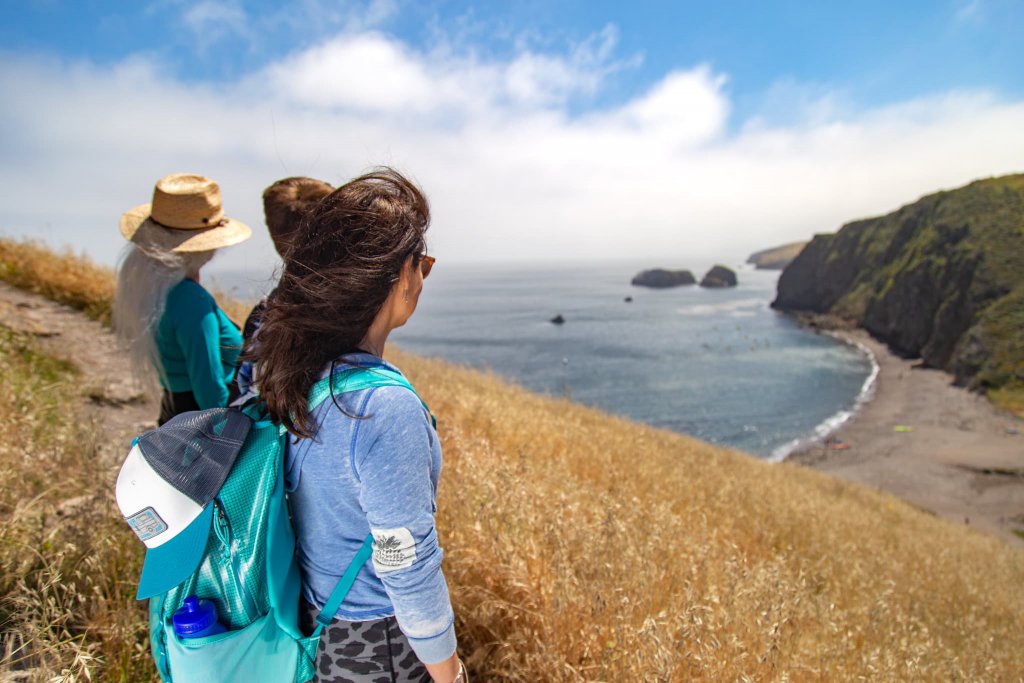 Hiking on santa cruz Islands california