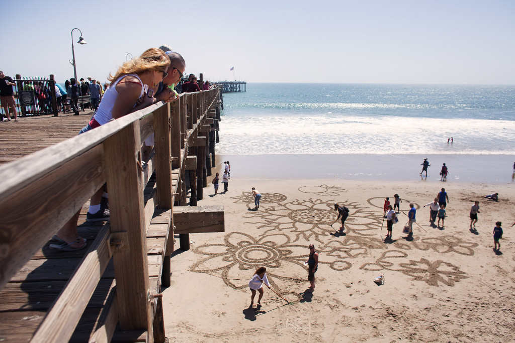 Andres Amador leads massive sand art project at Swami's Beach