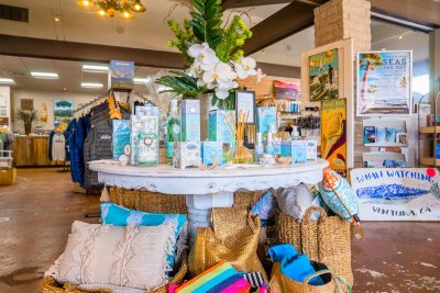 The Ventura Visitor Center Gift Shop Has Your Spring Gifts￼