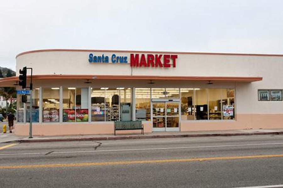 Santa Cruz Market in Ventura