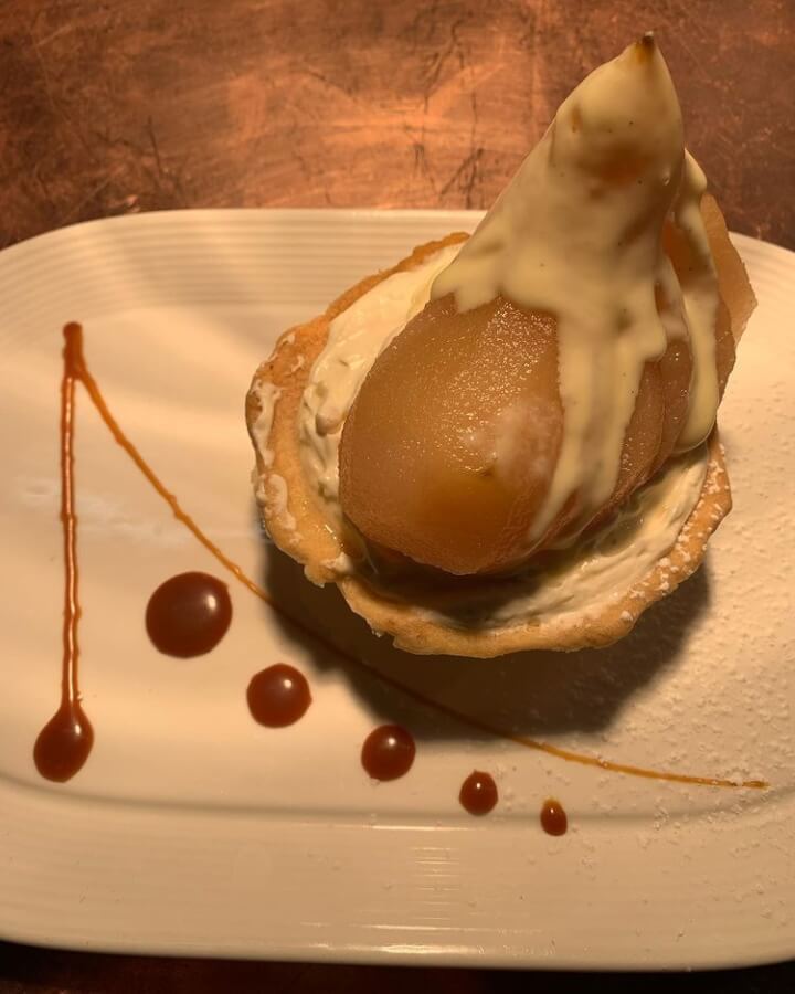cafe fiore pear tartlet