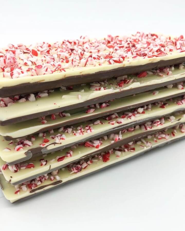 top this chocolate peppermint bark