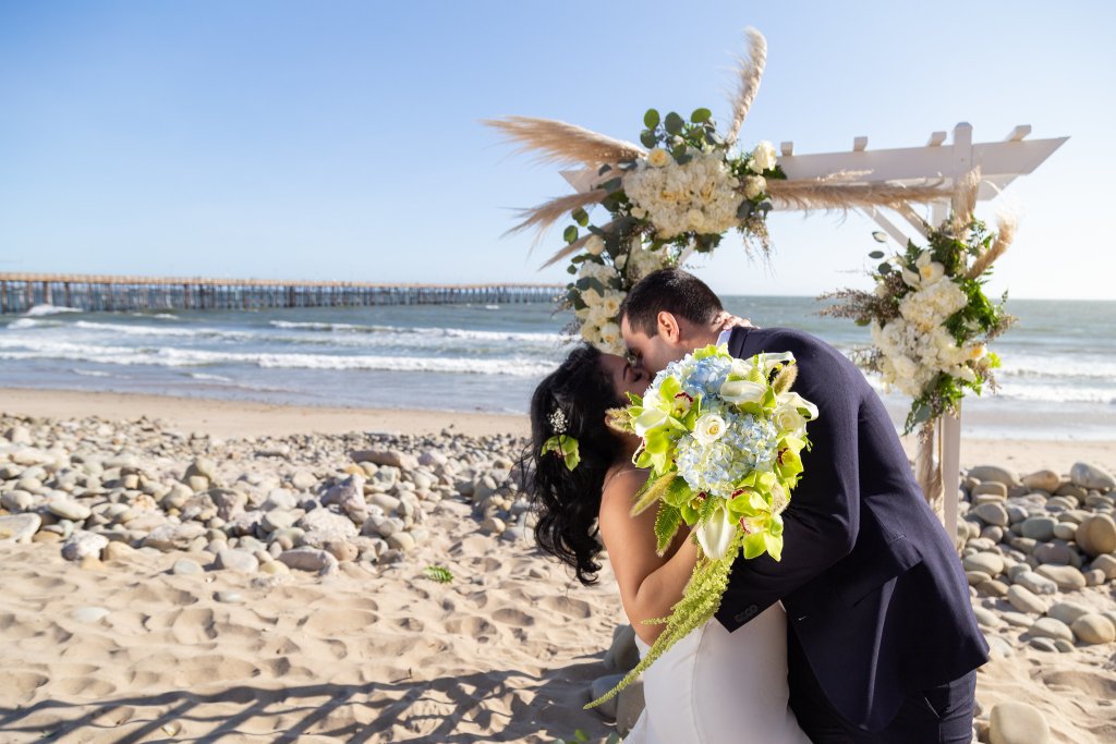 Beach wedding in Ventura at Ventura Promenade Beach