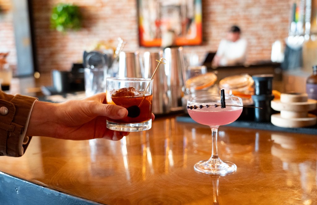 The Yard Bar & Grill Ventura