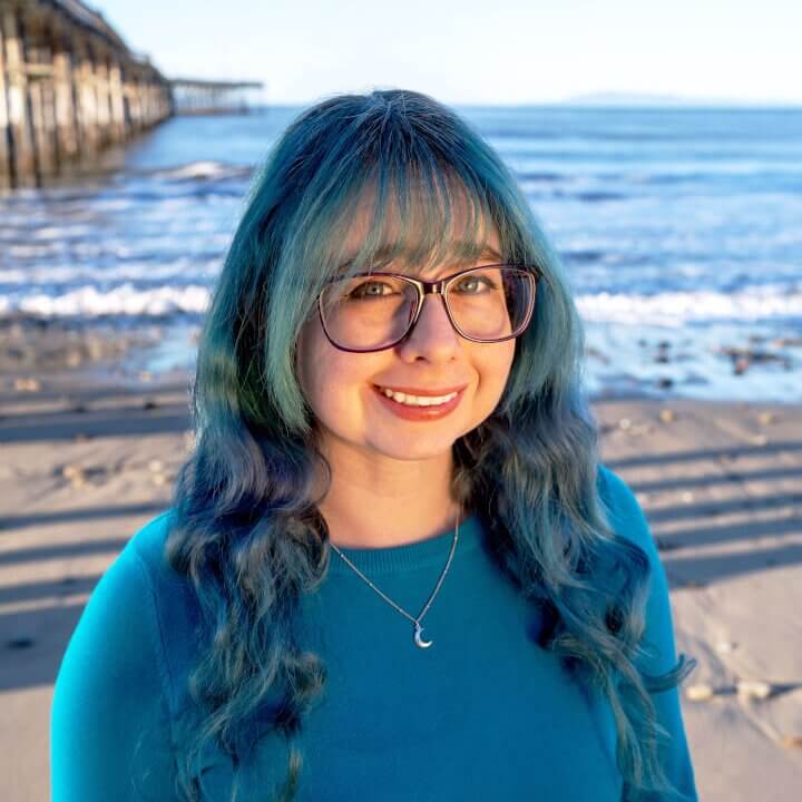 Meet the Team Amber Tayo headshot